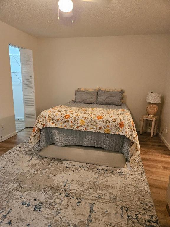 VILLAGE GREEN SUSSEX CONDO - Residential Lease