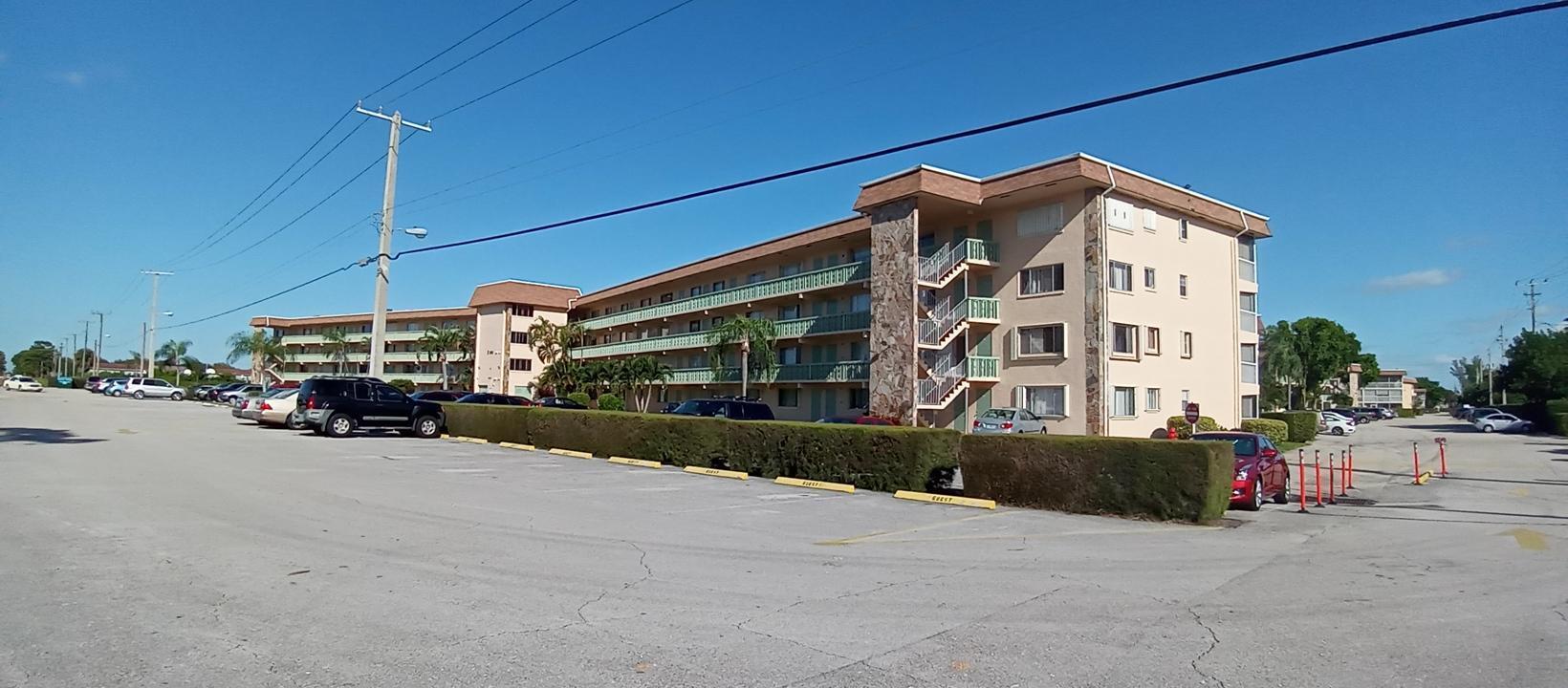 VILLAGE GREEN SUSSEX CONDO - Residential Lease