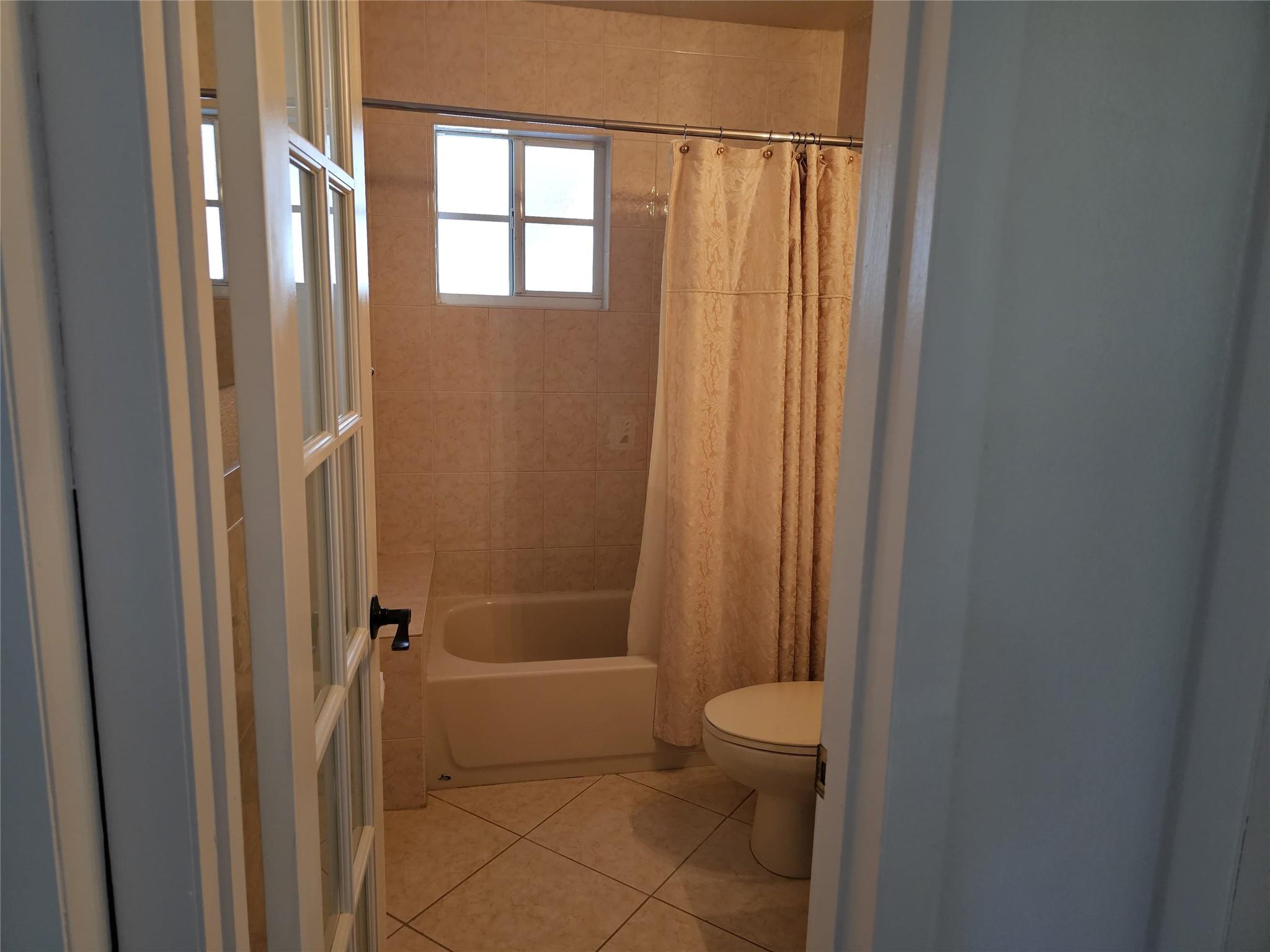 Miramar Sec 13 52-11 B - Residential Lease