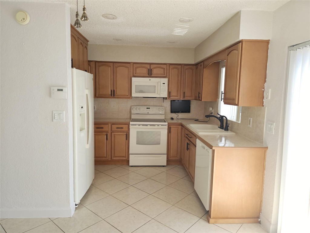 Miramar Sec 13 52-11 B - Residential Lease