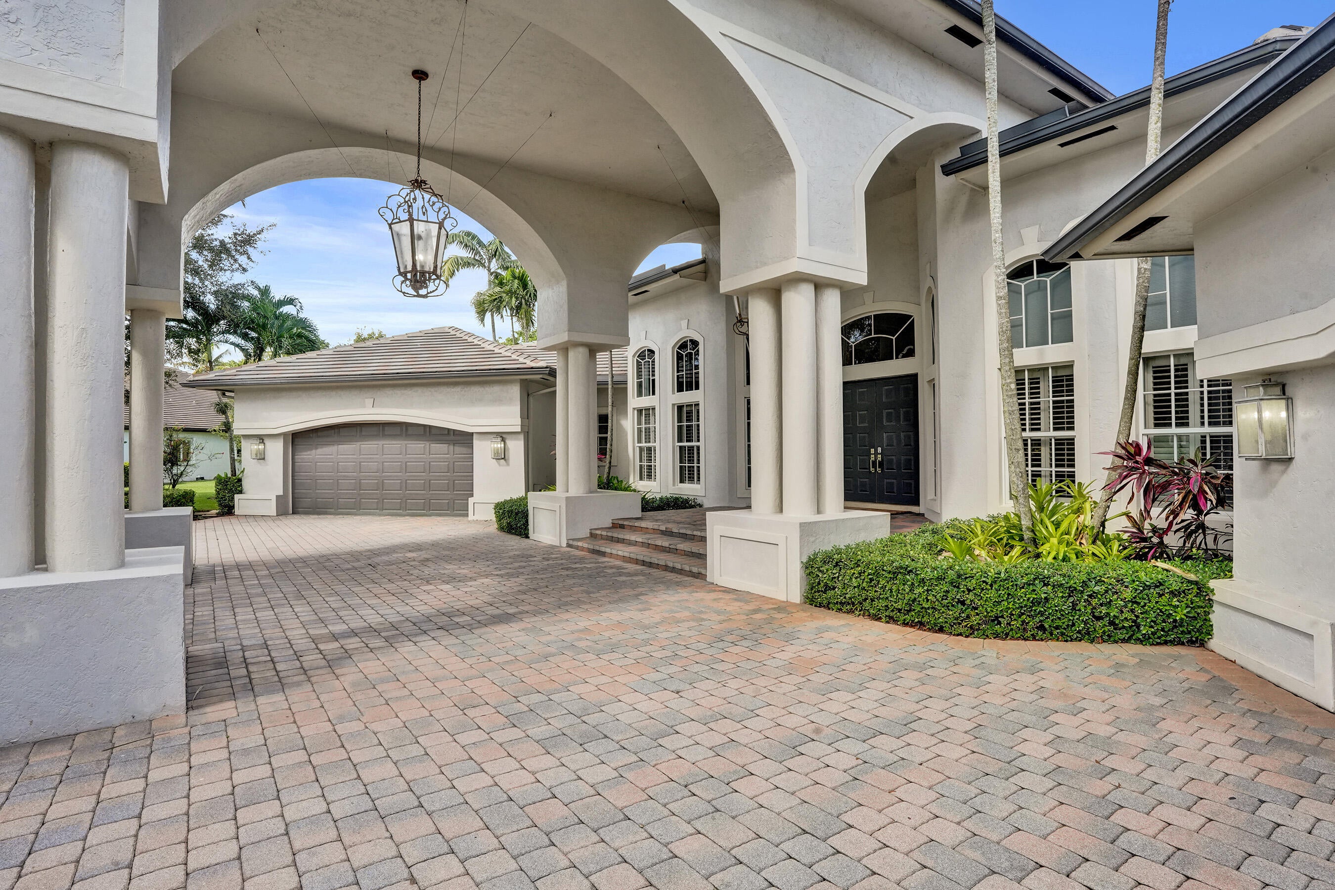 12945 Stonebrook Drive