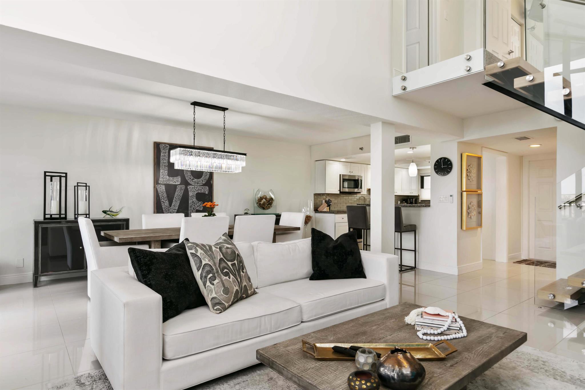 ISLAND POINT CONDO - Residential Lease