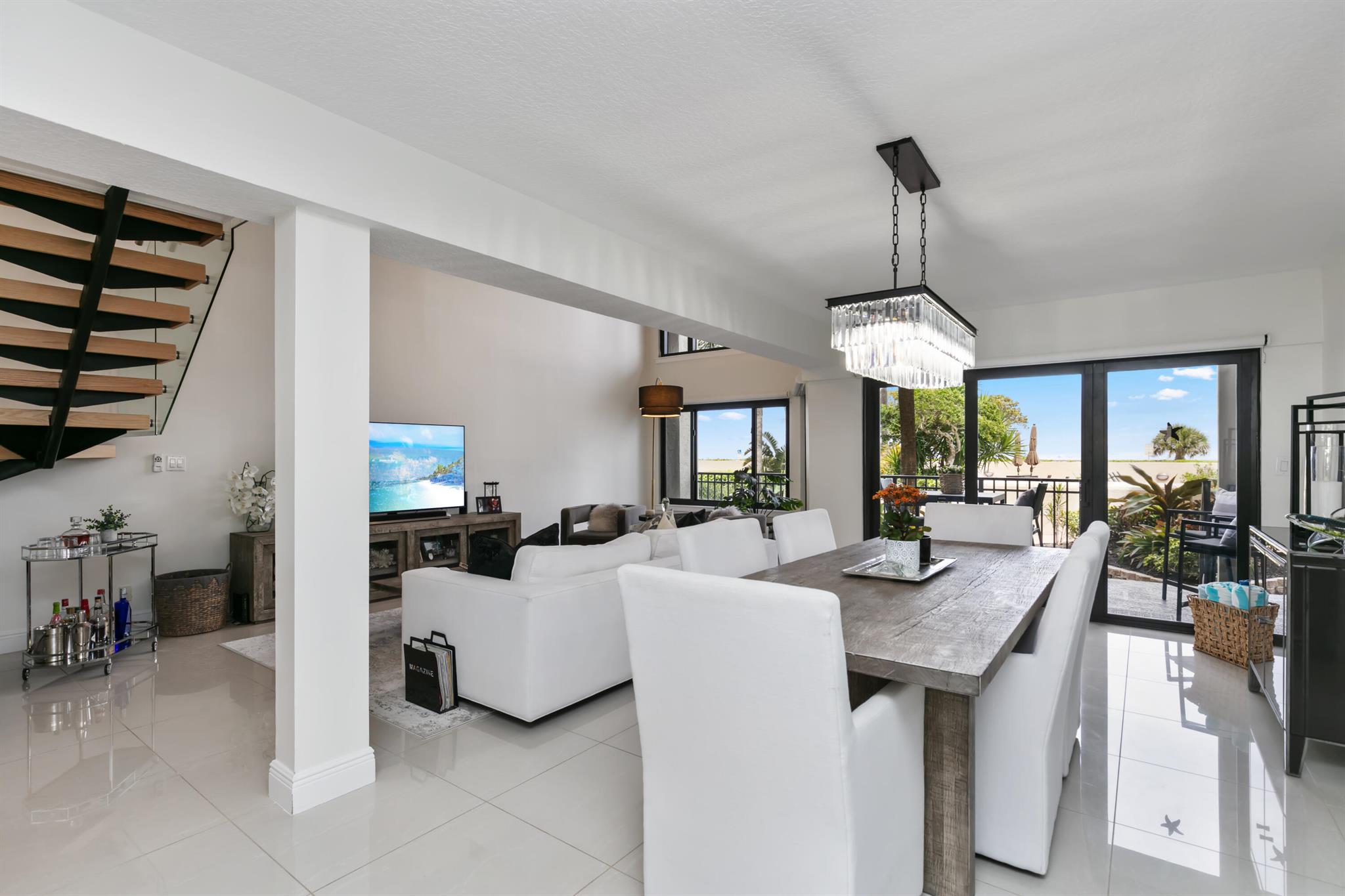 ISLAND POINT CONDO - Residential Lease