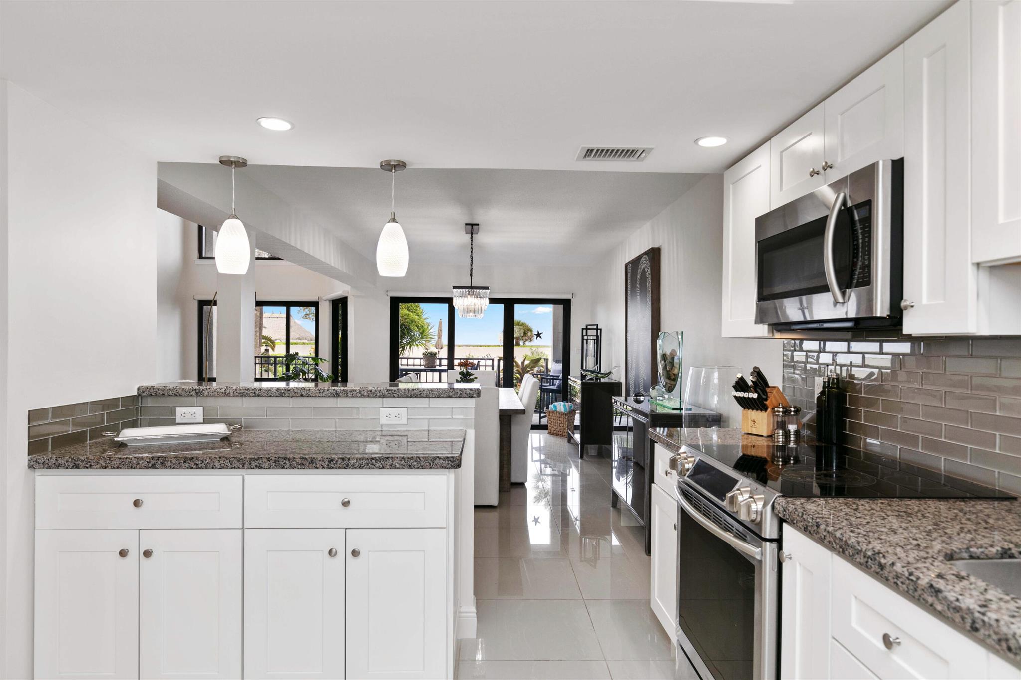 ISLAND POINT CONDO - Residential Lease