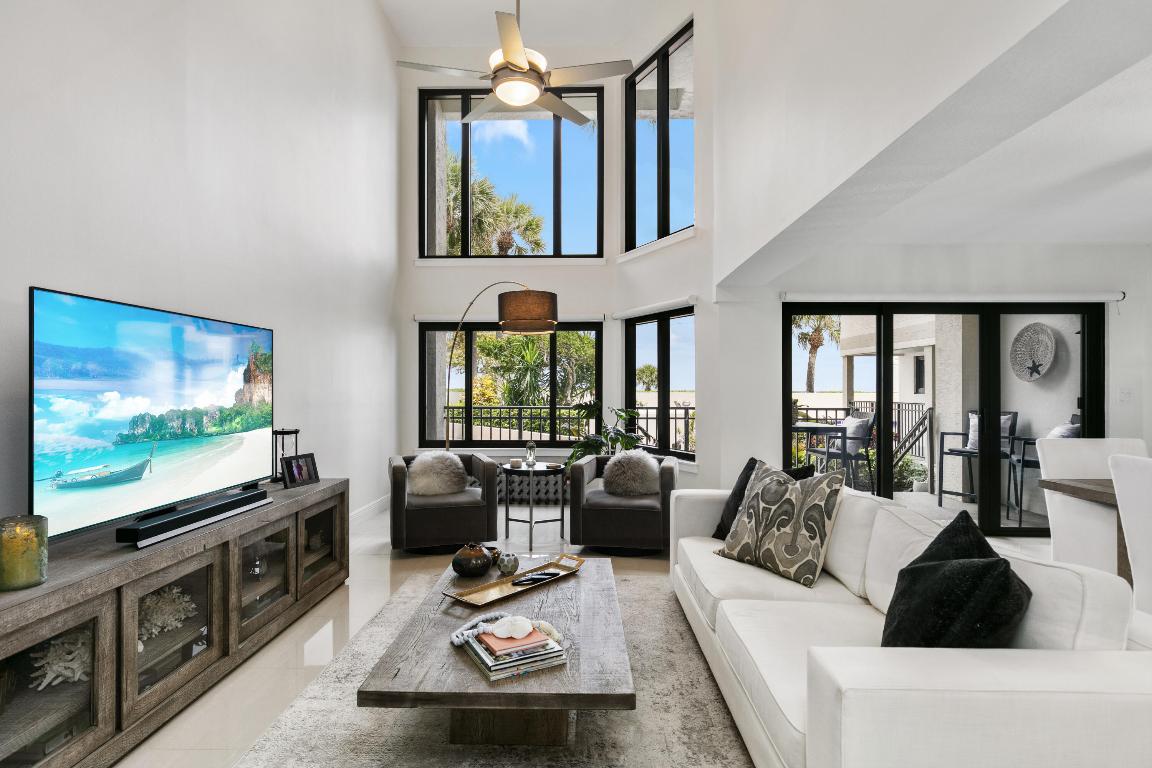 ISLAND POINT CONDO - Residential Lease