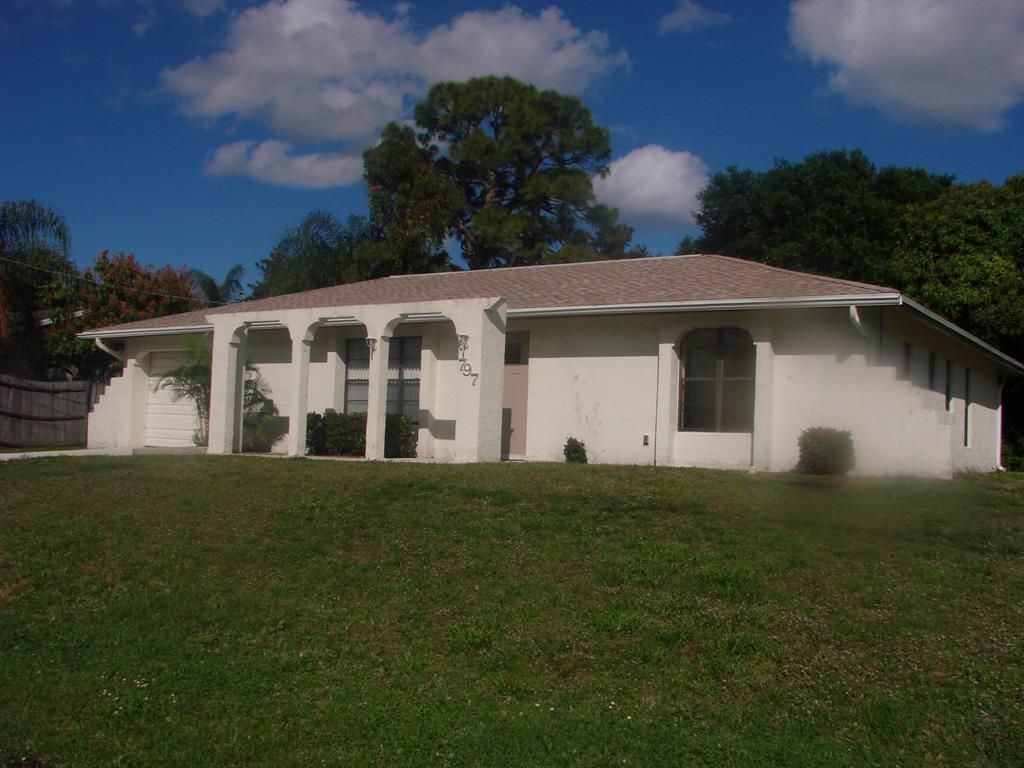 Photo of 797 SW Curtis Street, Port Saint Lucie, FL 34983 (MLS # R10733635)