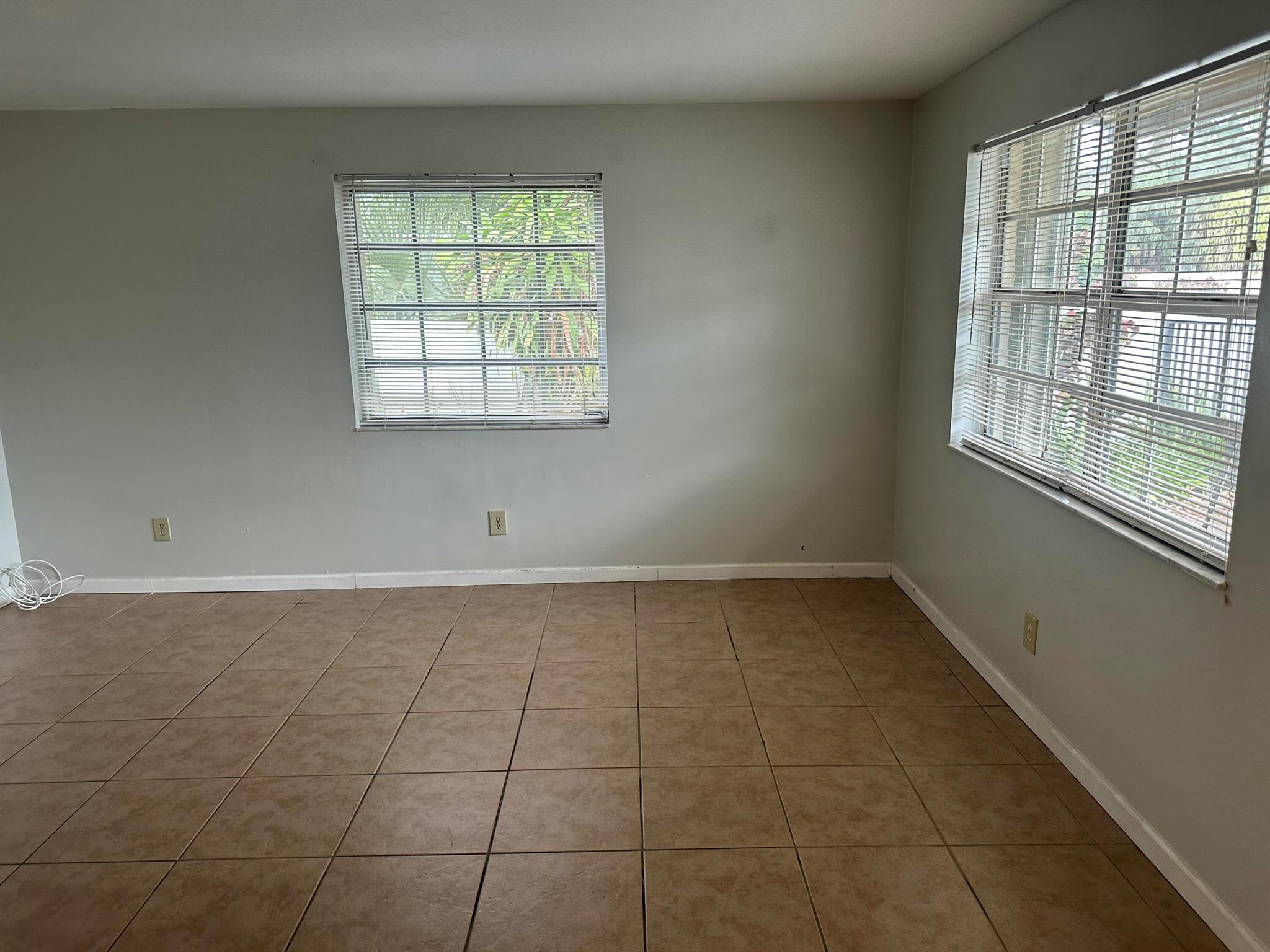 BABCO MANORS - Residential Lease