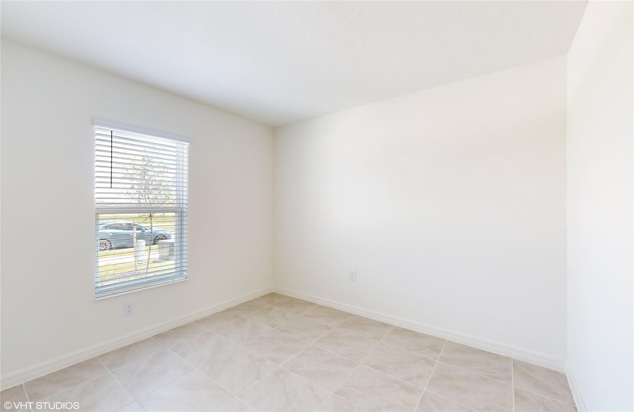 Savannah Lake - Residential Lease