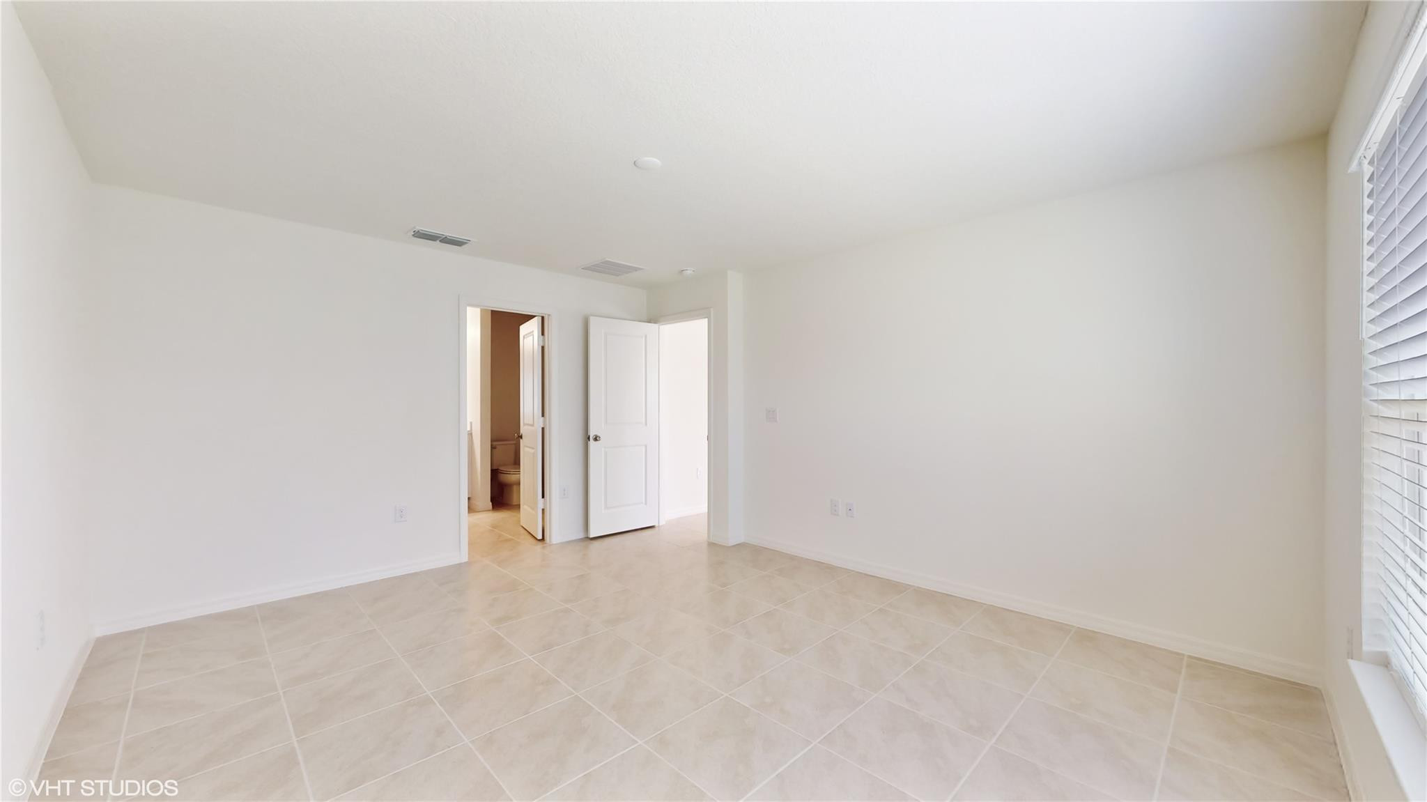 Savannah Lake - Residential Lease