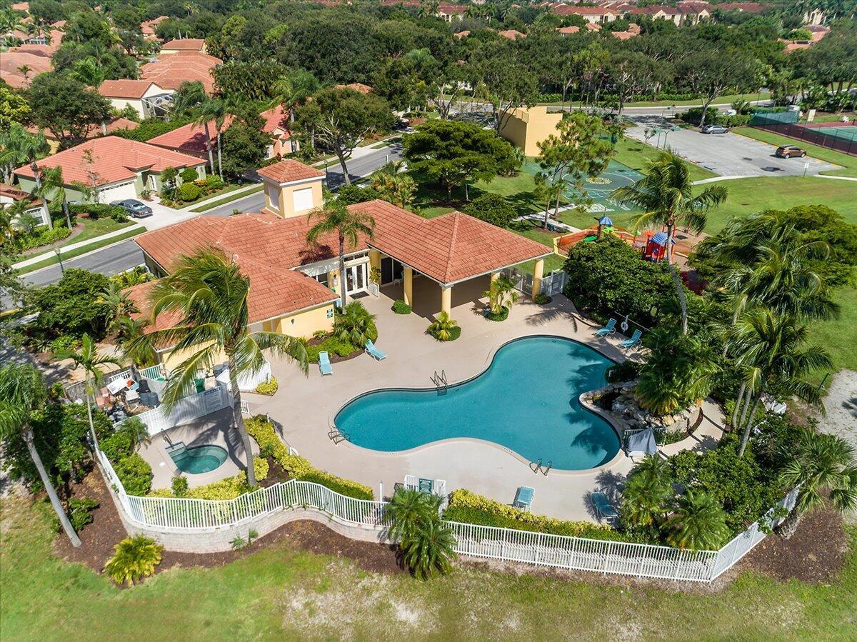 WOODBINE PAR E - Residential Lease