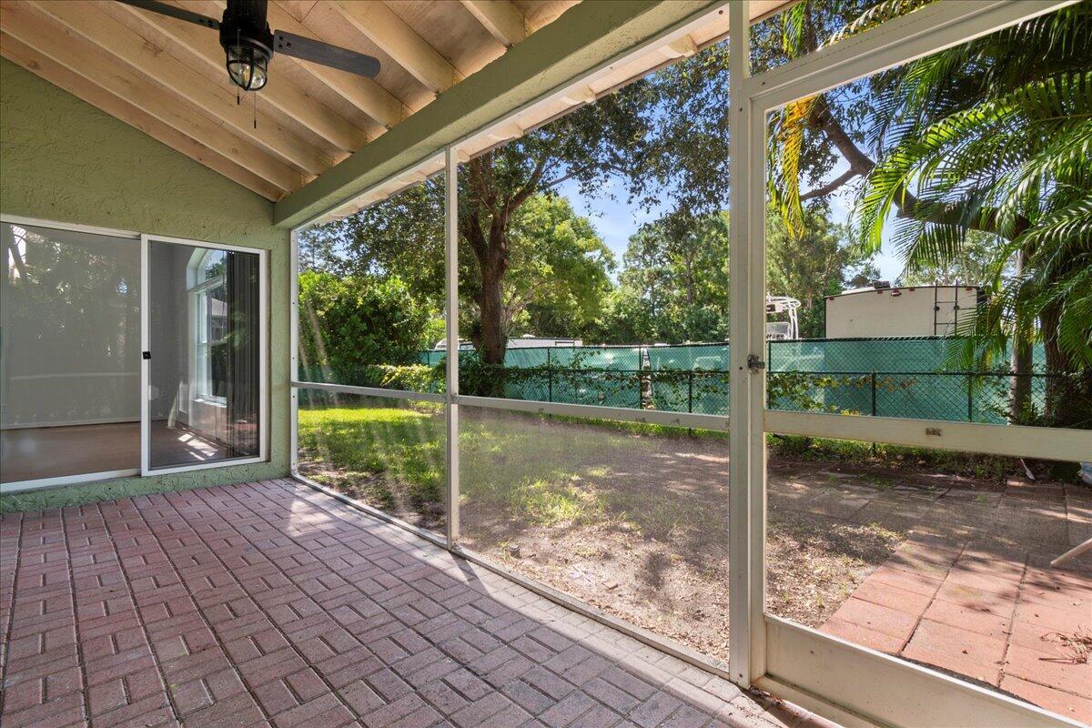 WOODBINE PAR E - Residential Lease