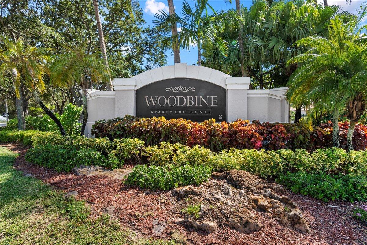 WOODBINE PAR E - Residential Lease
