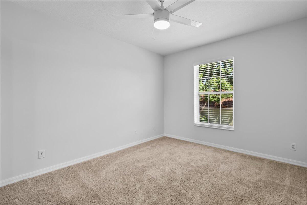 WOODBINE PAR E - Residential Lease