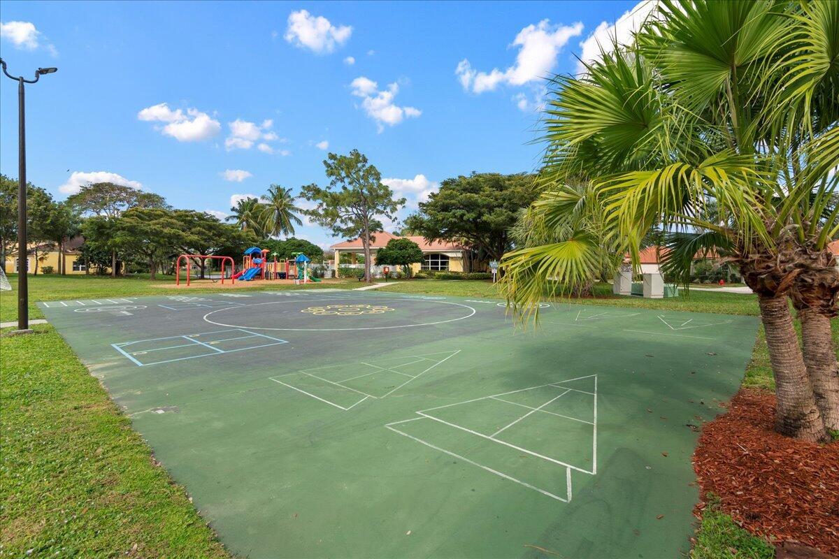 WOODBINE PAR E - Residential Lease