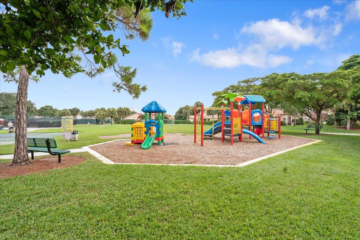 WOODBINE PAR E - Residential Lease