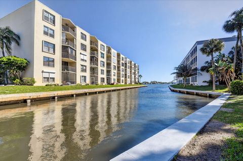 200 Waterway Drive S 104 Lantana FL 33462