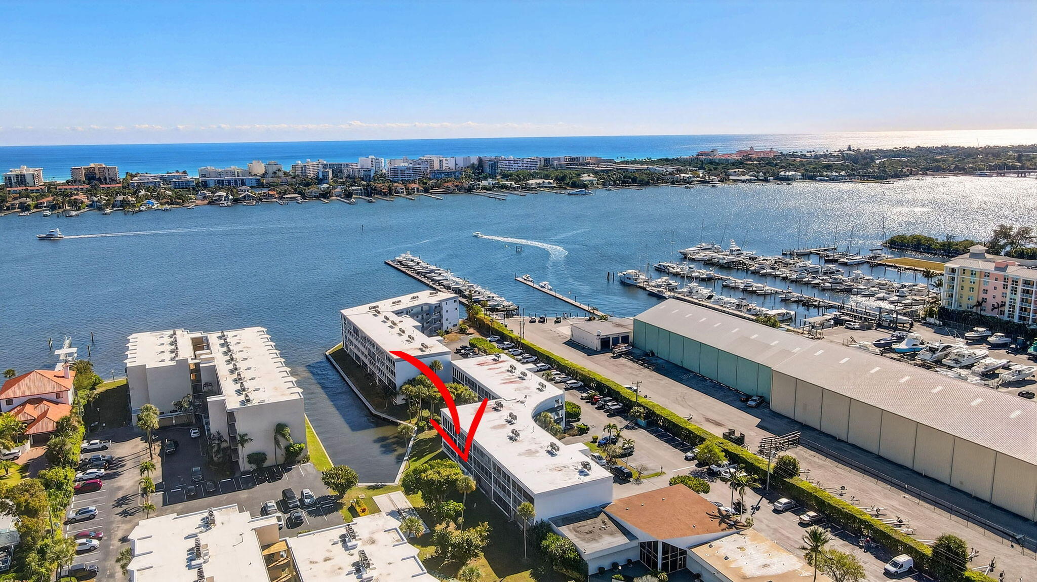 WATERWAY CLUB - Residential