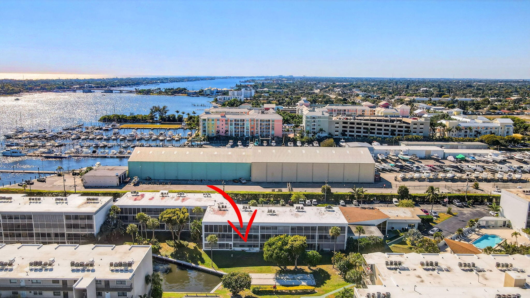 WATERWAY CLUB - Residential