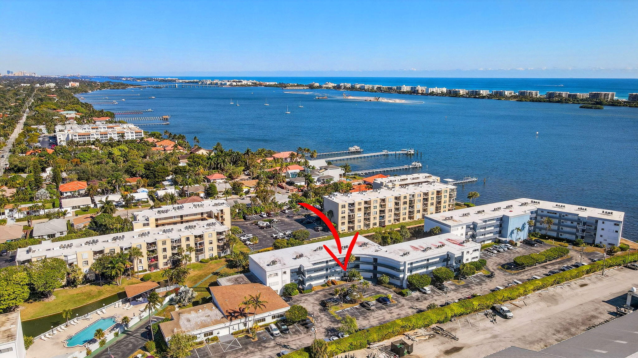 WATERWAY CLUB - Residential