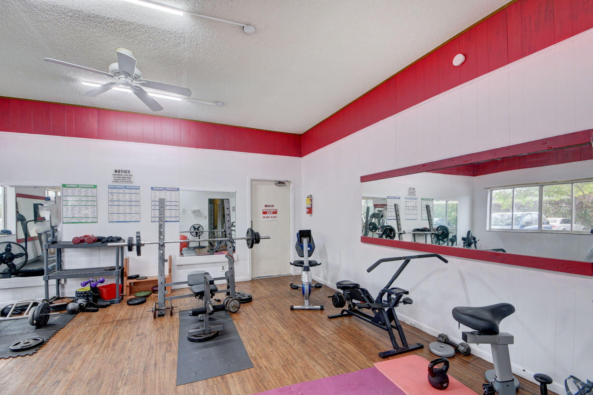 WATERWAY CLUB - Residential