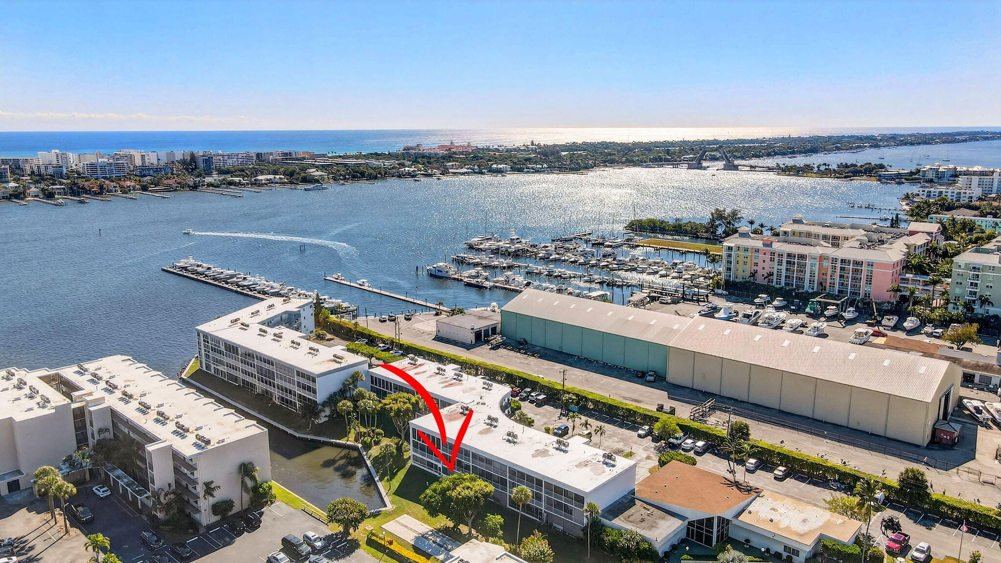 WATERWAY CLUB - Residential