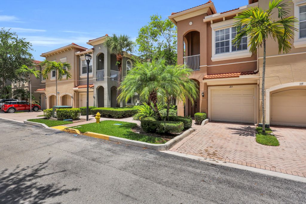 Photo of 4851 Bonsai Circle #213, Palm Beach Gardens, FL 33418 (MLS # B26031937)