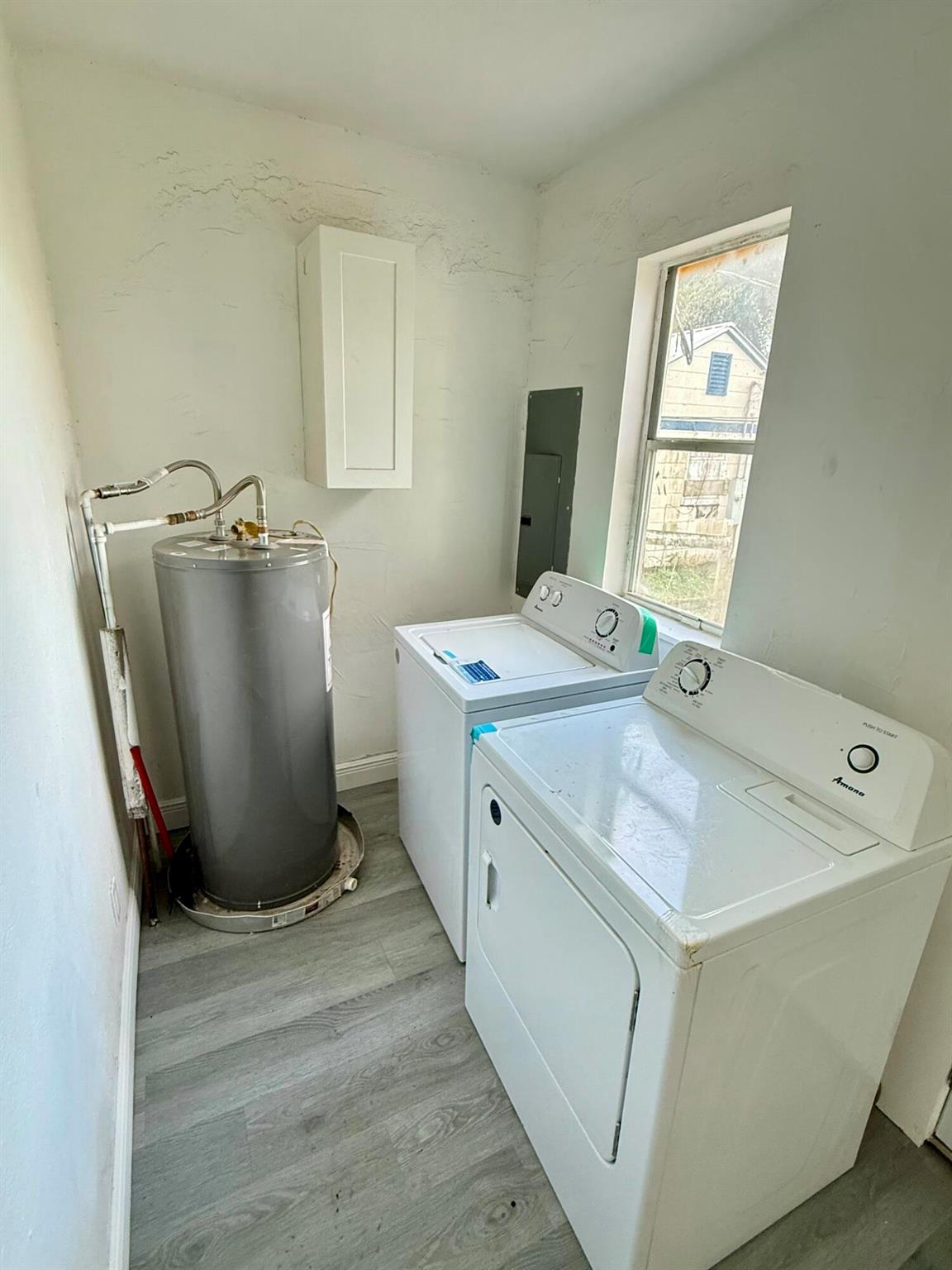 HOLLOWAY ADDN TO BELLE GL - Residential