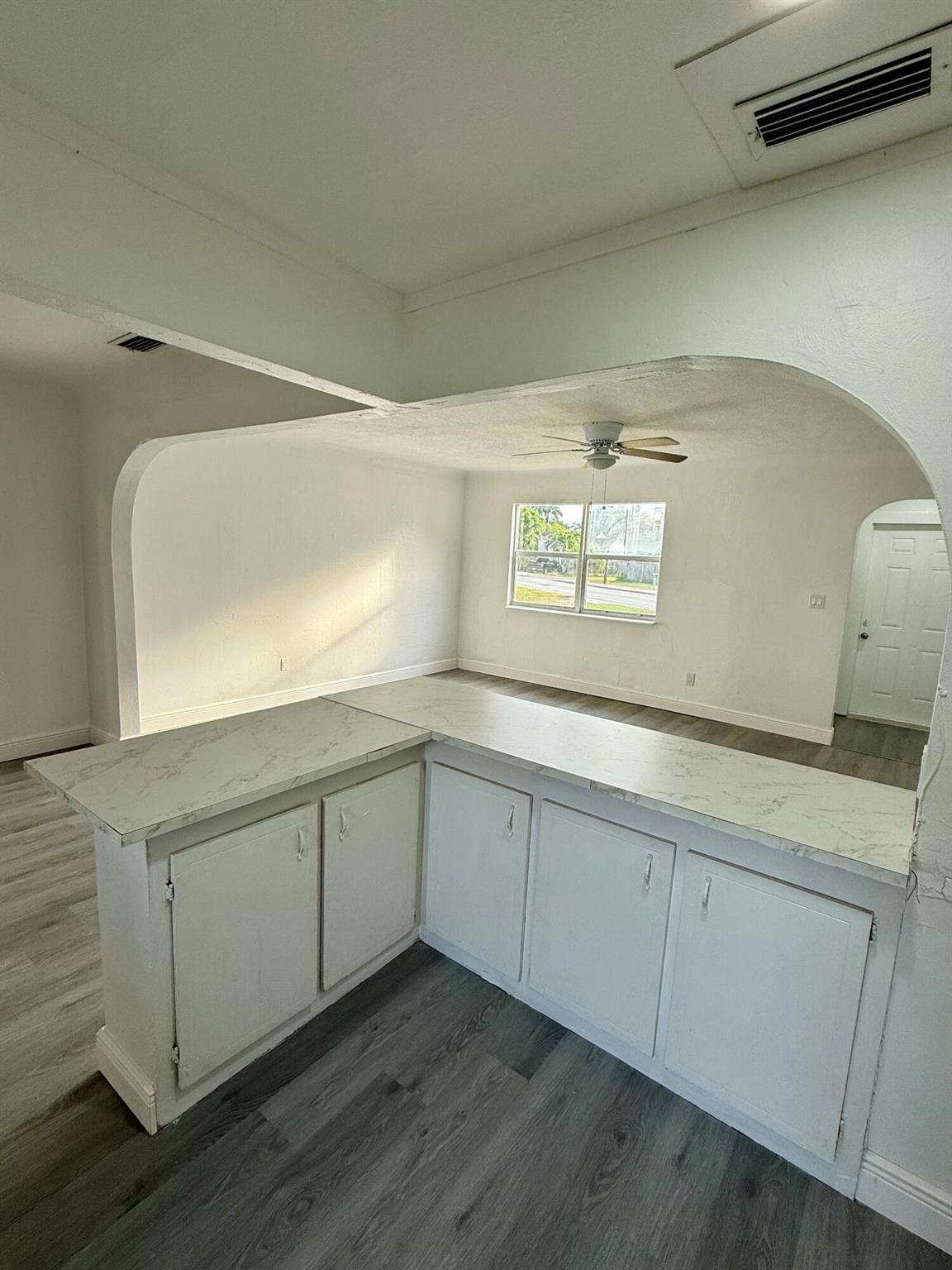 HOLLOWAY ADDN TO BELLE GL - Residential