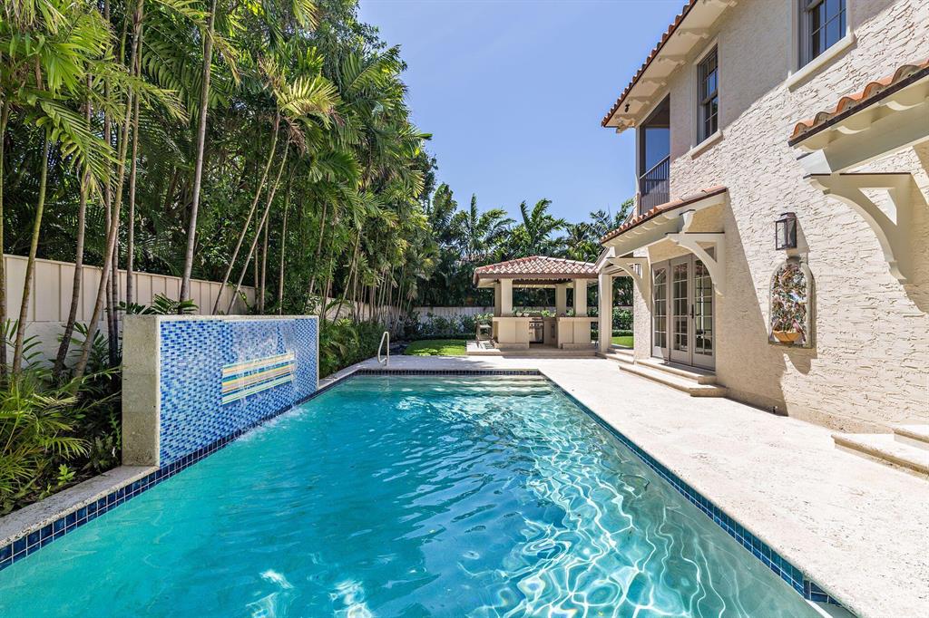 LAKEWOOD - Residential