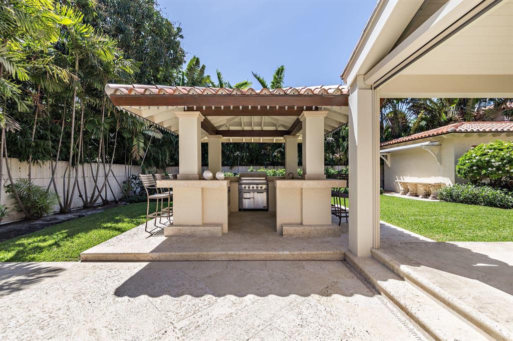 LAKEWOOD - Residential