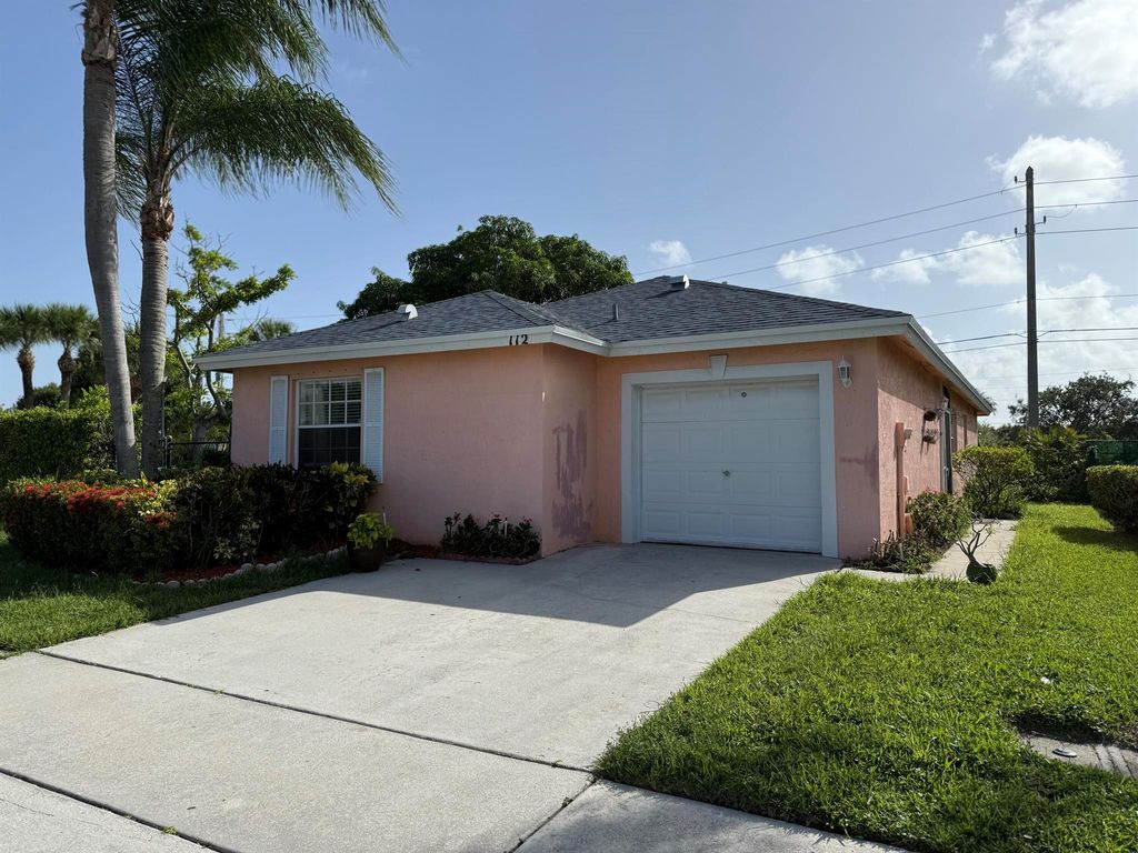 Photo of 112 Sunset Boulevard, Boynton Beach, FL 33426 (MLS # R11110433)