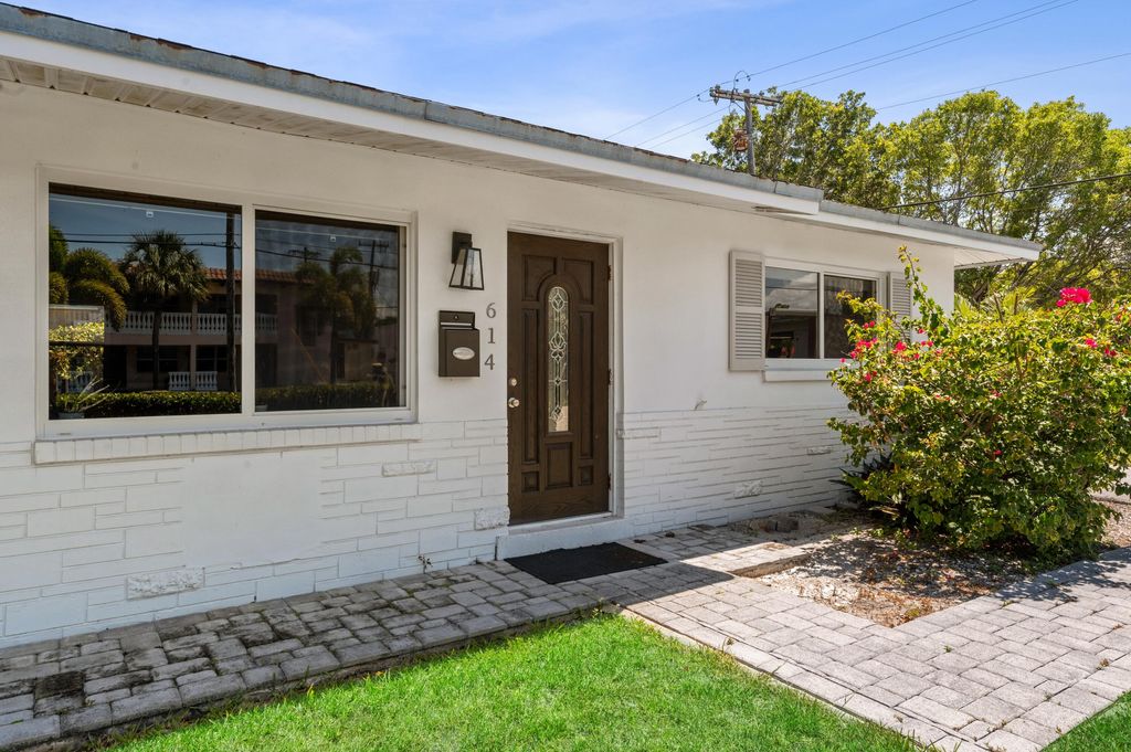 Photo of 614 NE 4th Street #616, Delray Beach, FL 33483 (MLS # R10955727)