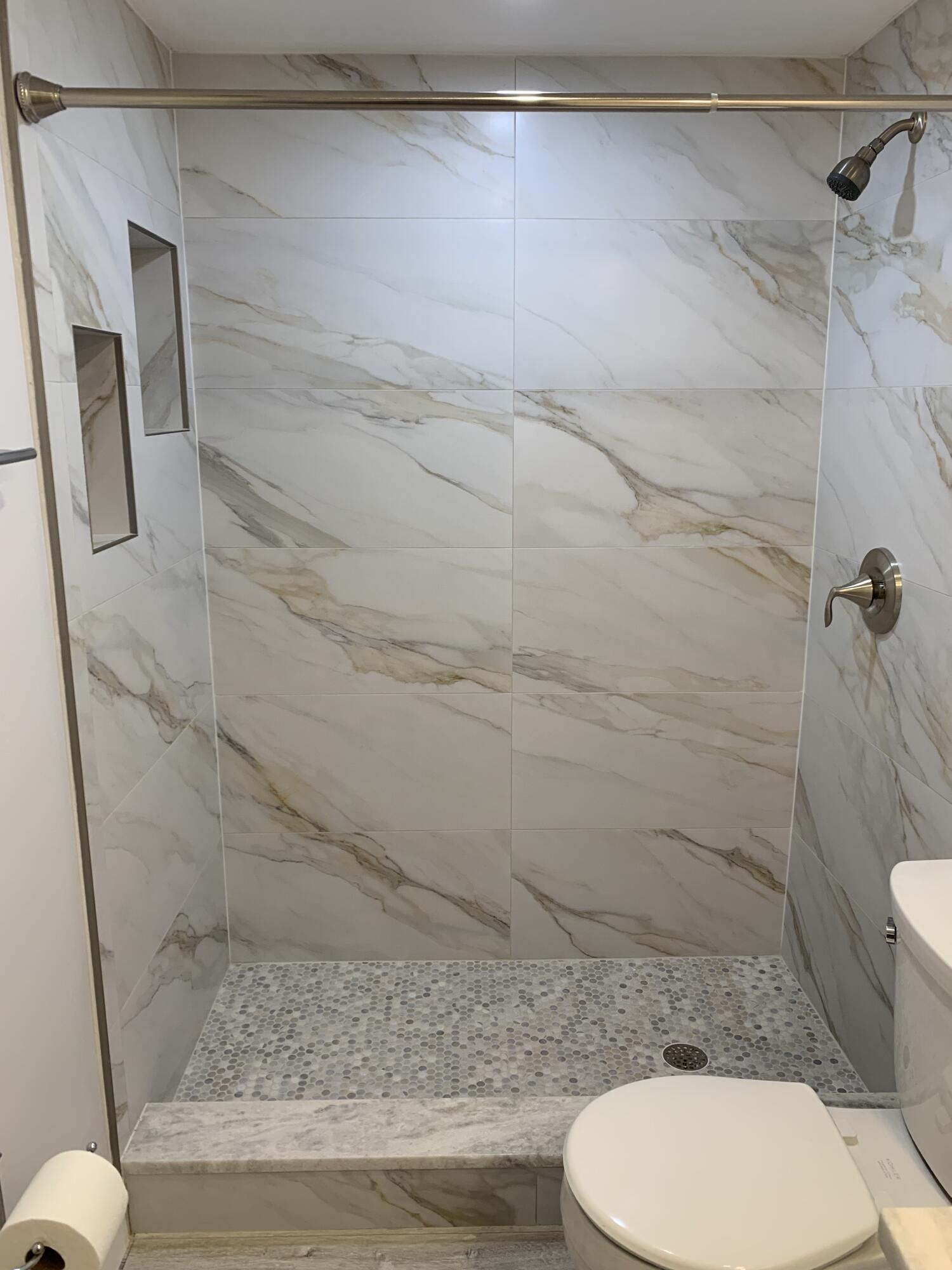 LA PINATA CONDO - Residential Lease