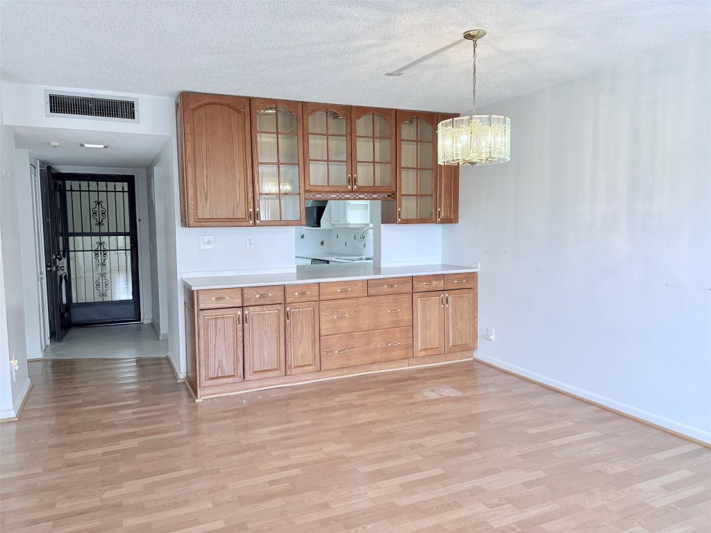 2306 S Cypress Bend Drive 319