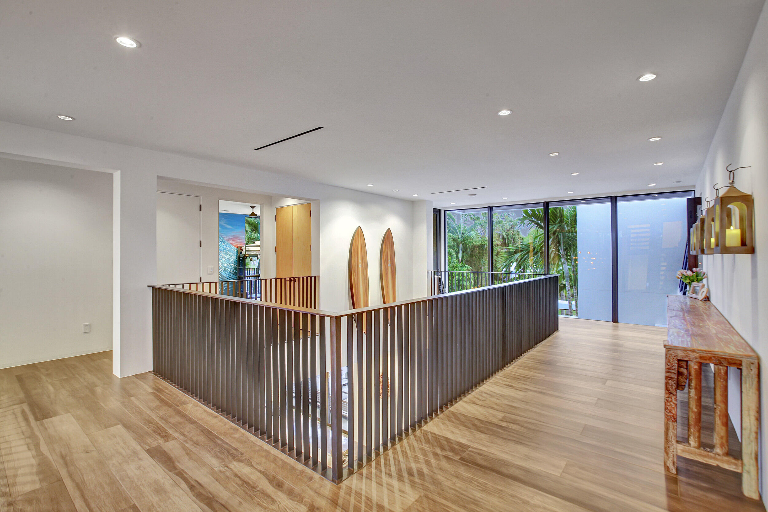 HILLSBORO SHORES SEC - Residential