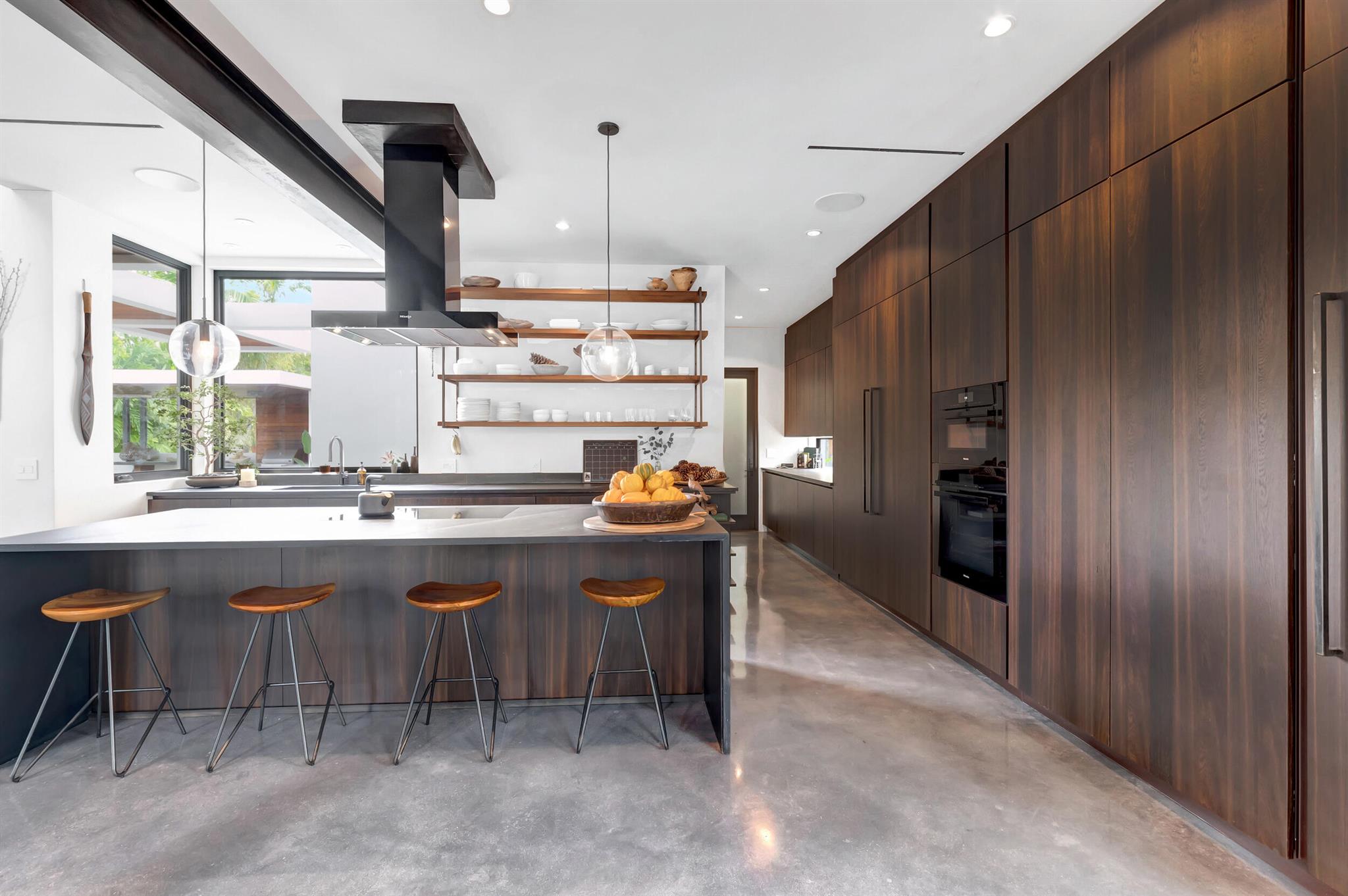 HILLSBORO SHORES SEC - Residential
