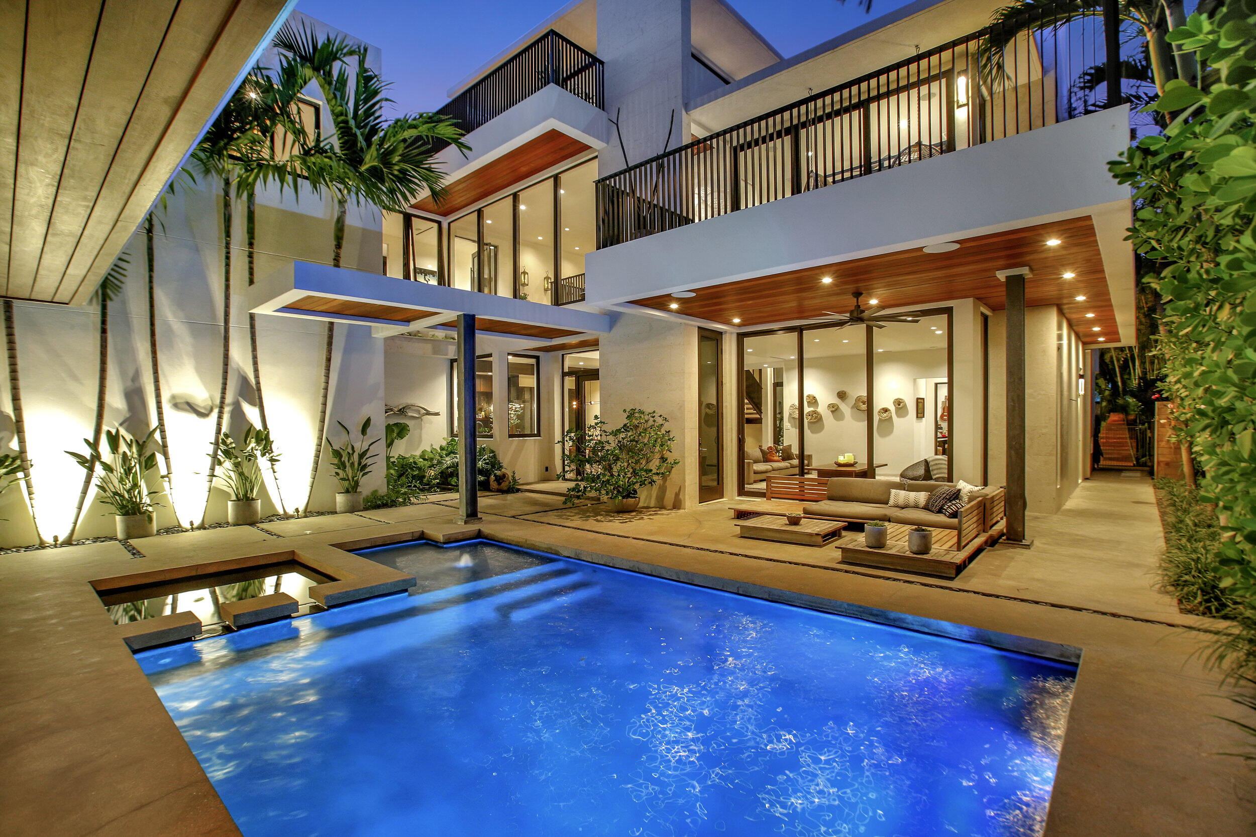 HILLSBORO SHORES SEC - Residential