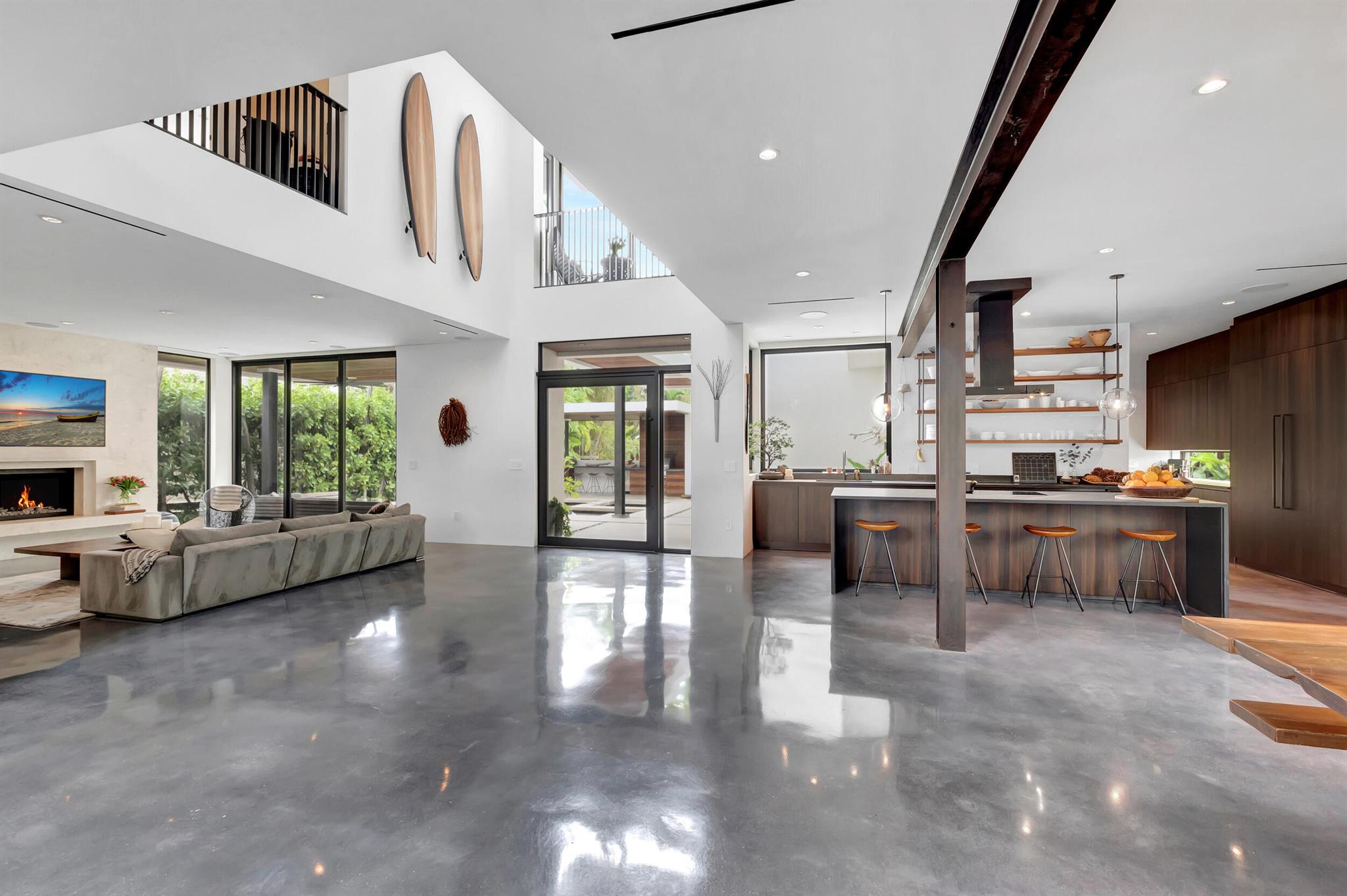 HILLSBORO SHORES SEC - Residential