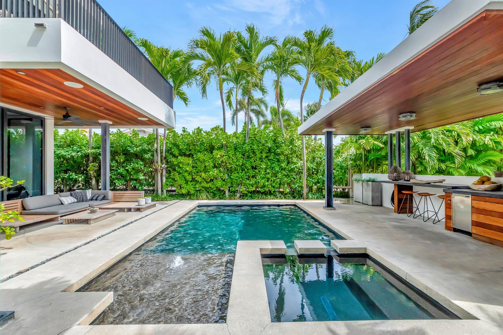 HILLSBORO SHORES SEC - Residential