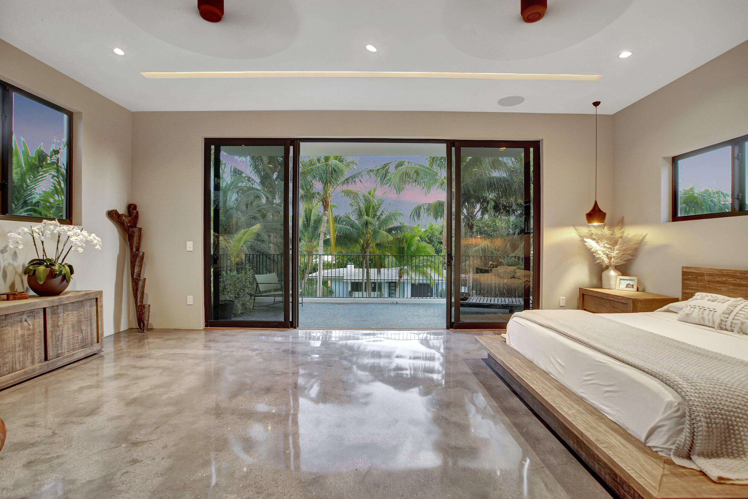 HILLSBORO SHORES SEC - Residential