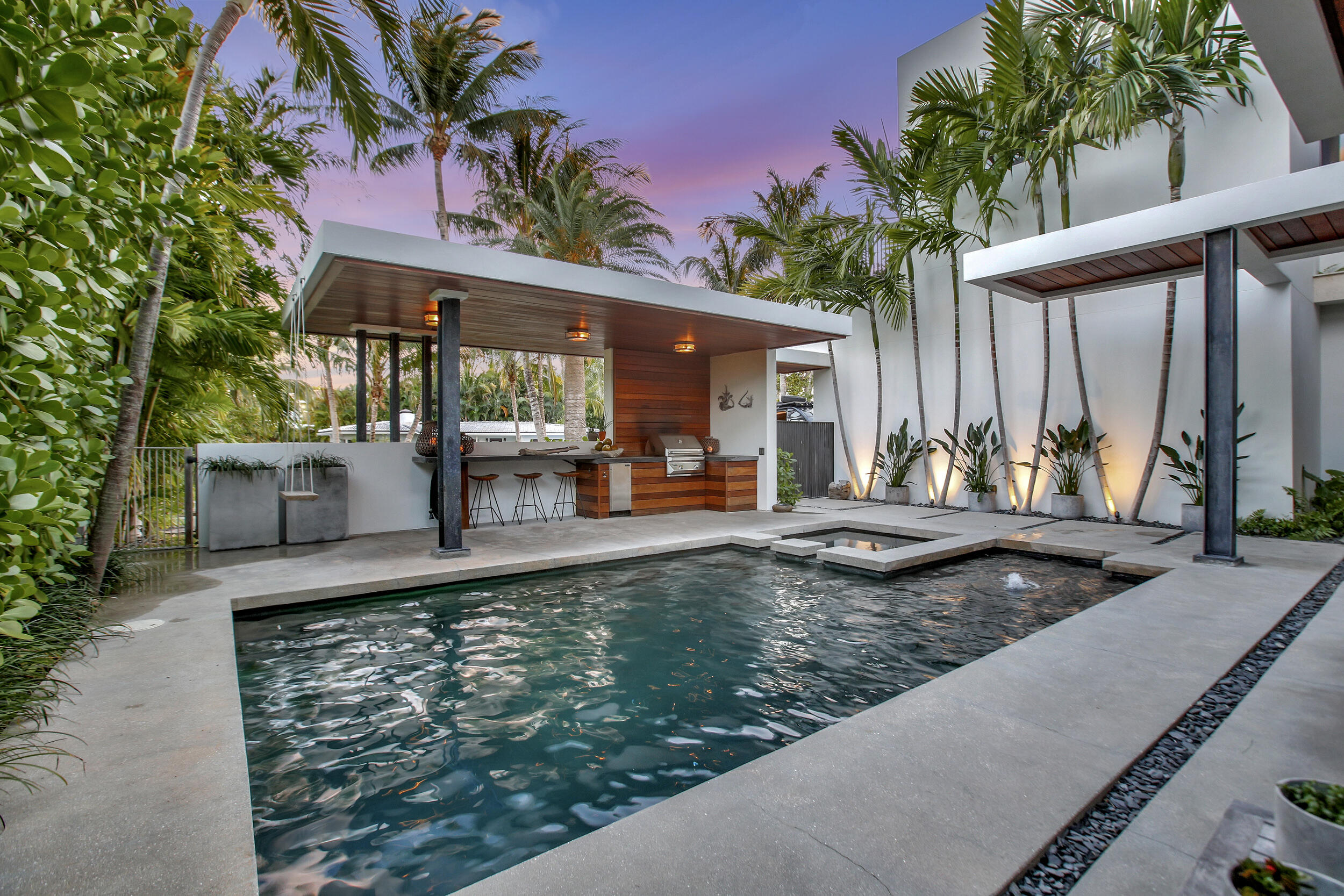 HILLSBORO SHORES SEC - Residential