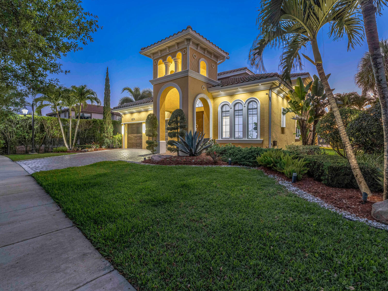 8256 Bradford Way