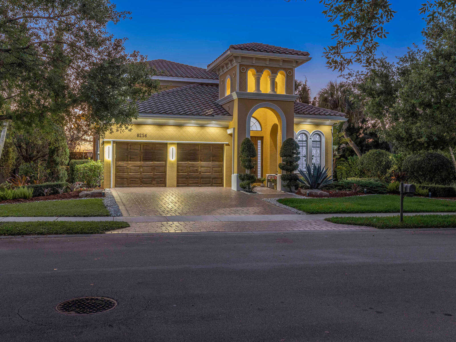 8256 Bradford Way