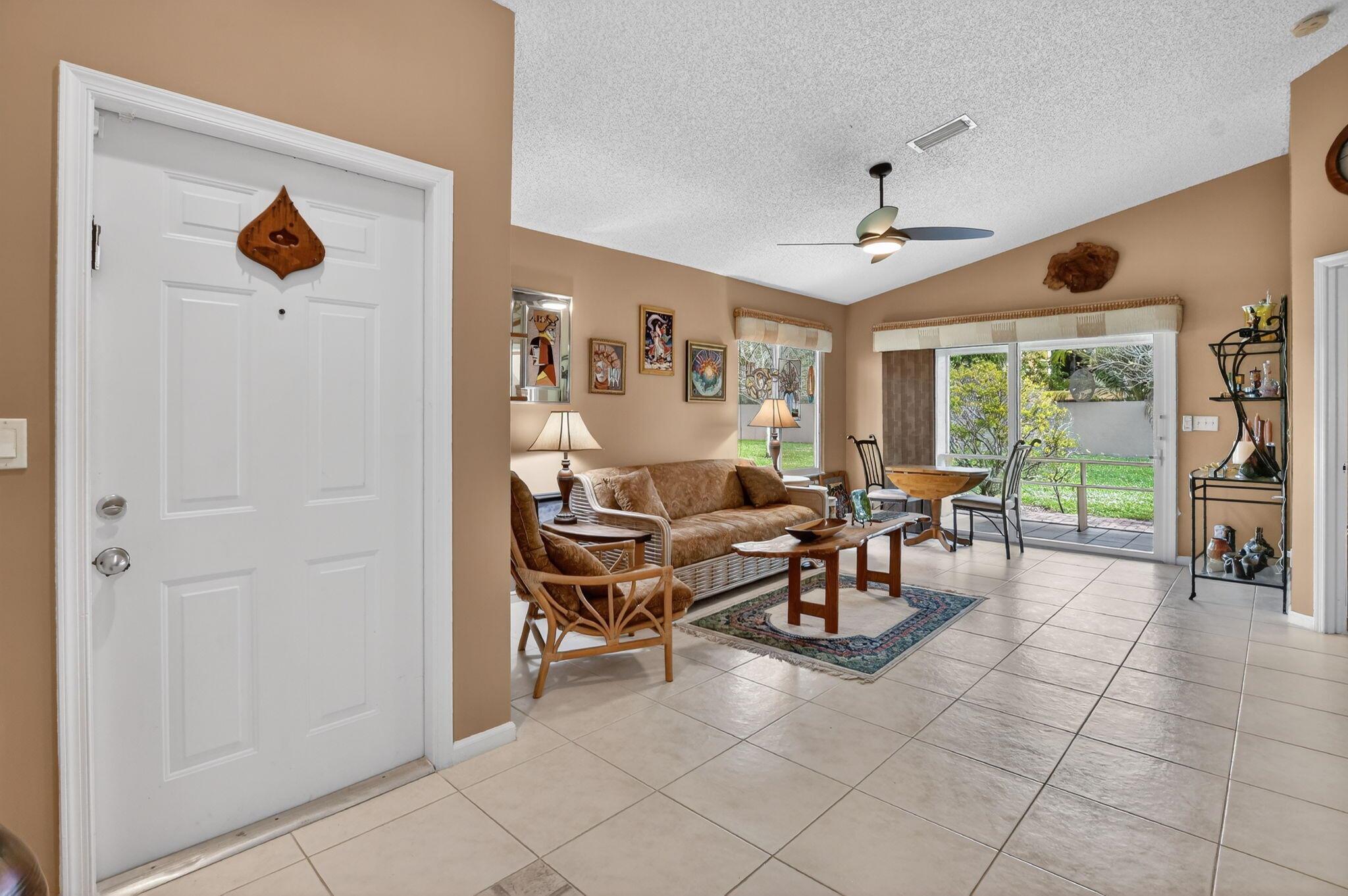 BOCA GARDENS - Residential