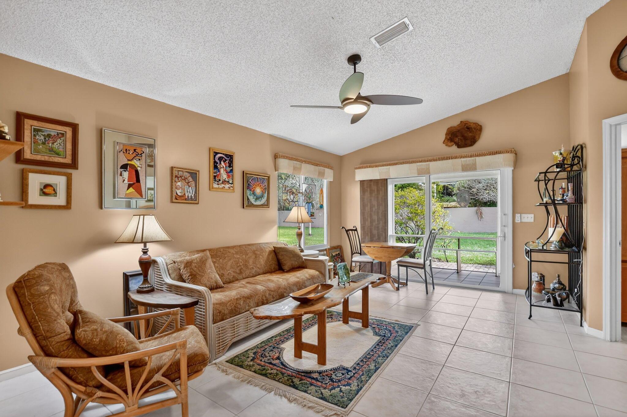 BOCA GARDENS - Residential