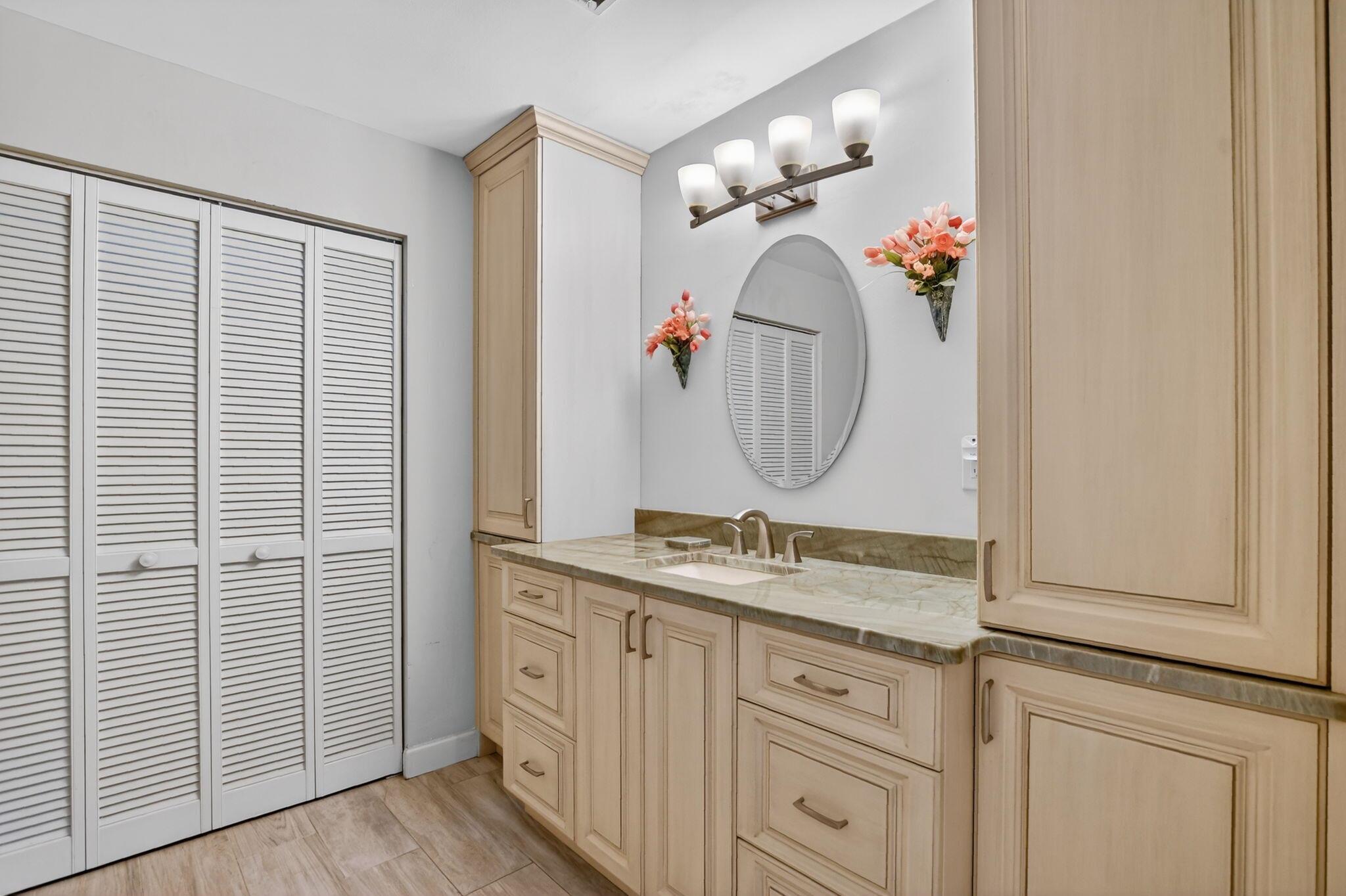 9147 Vineland Court A