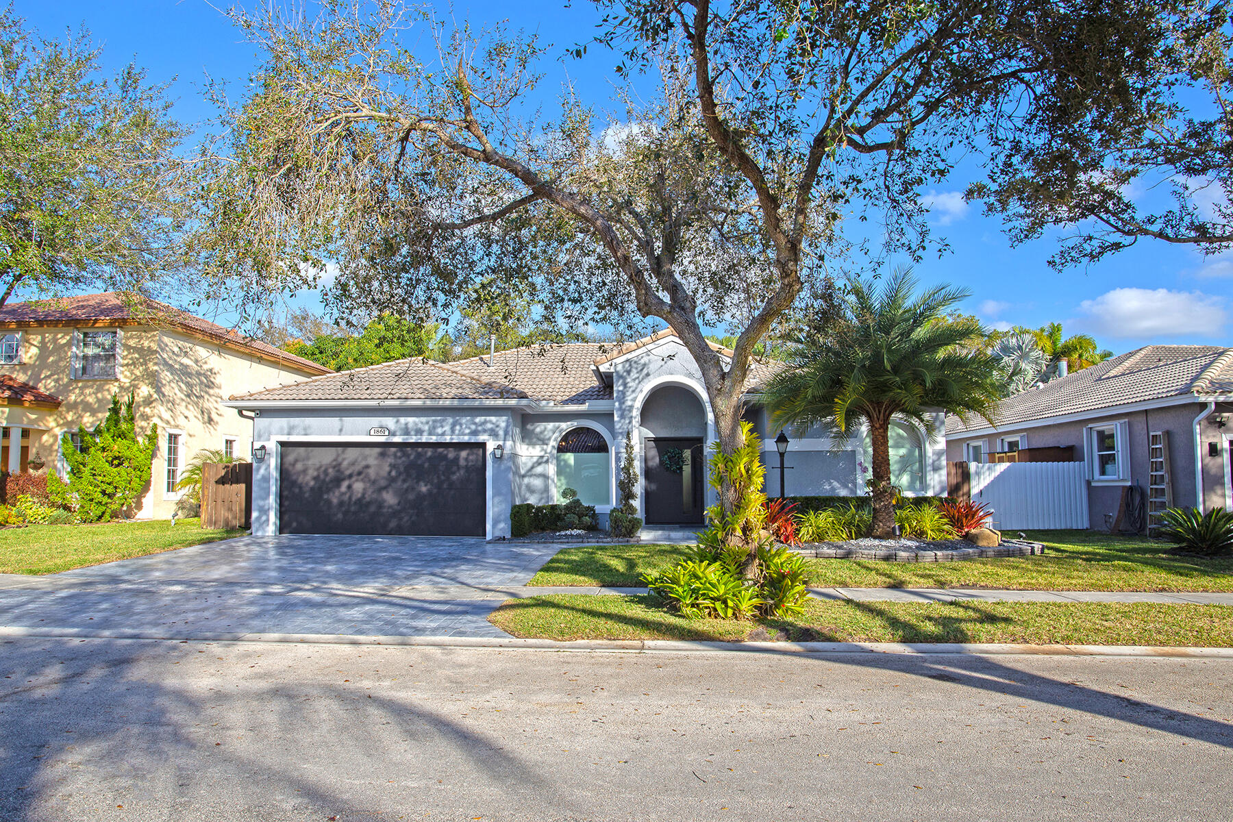 PEMBROKE FALLS - PHASE 1 - Residential Lease