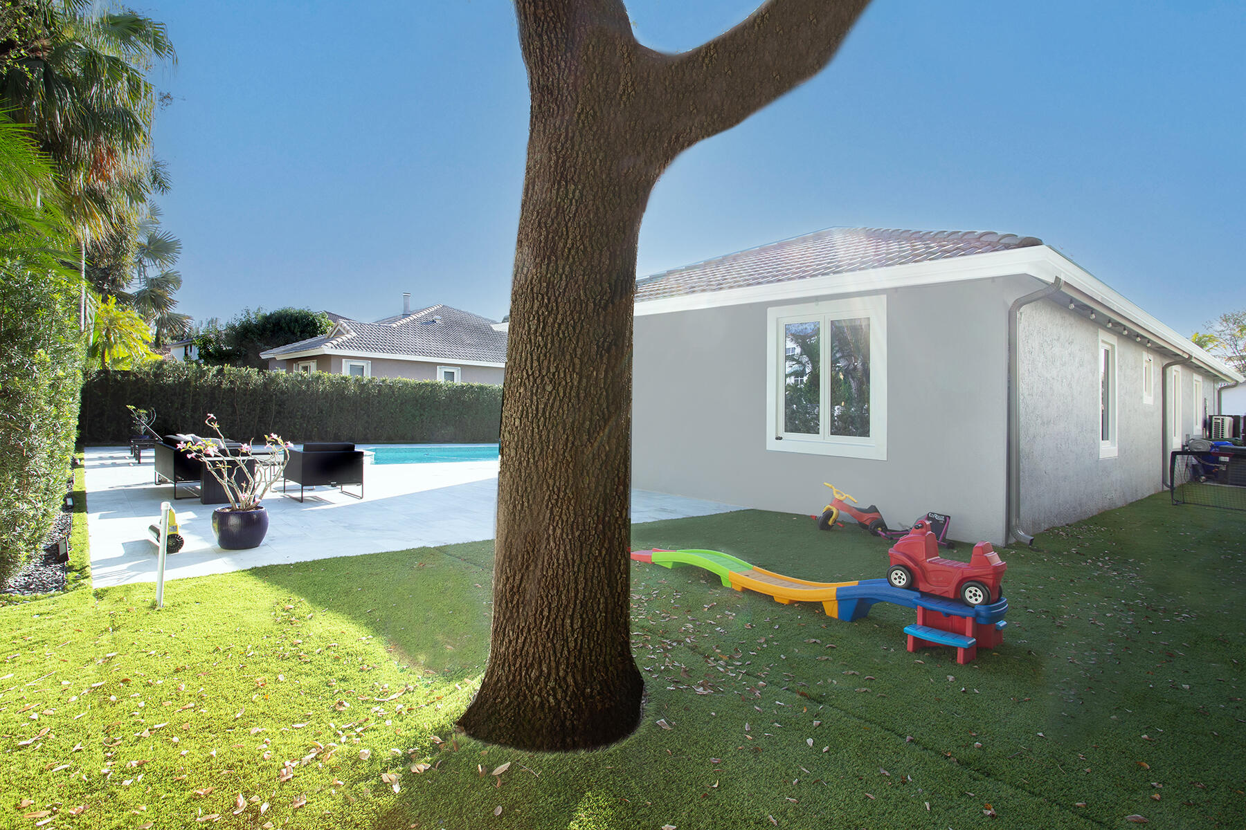 PEMBROKE FALLS - PHASE 1 - Residential Lease