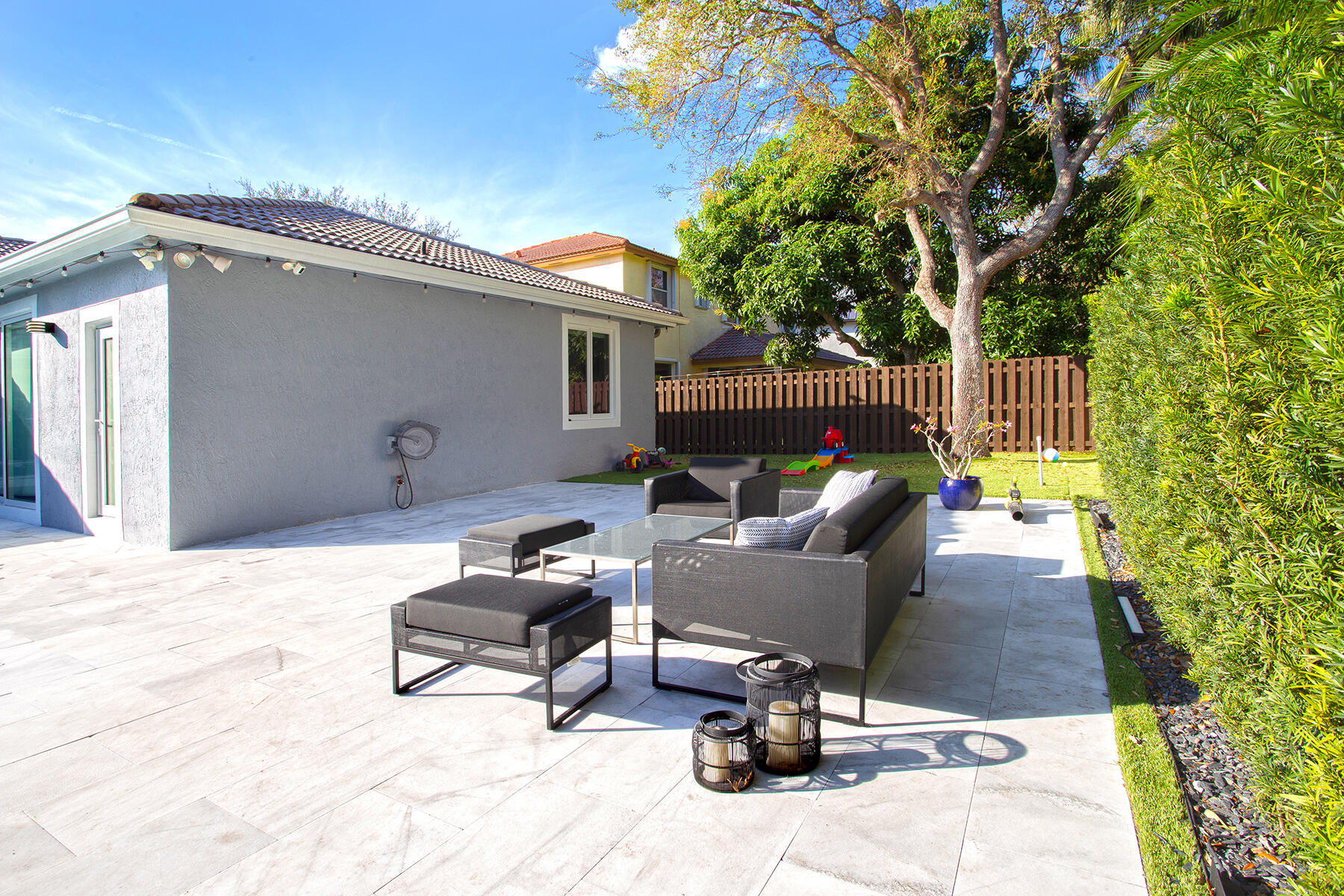 PEMBROKE FALLS - PHASE 1 - Residential Lease