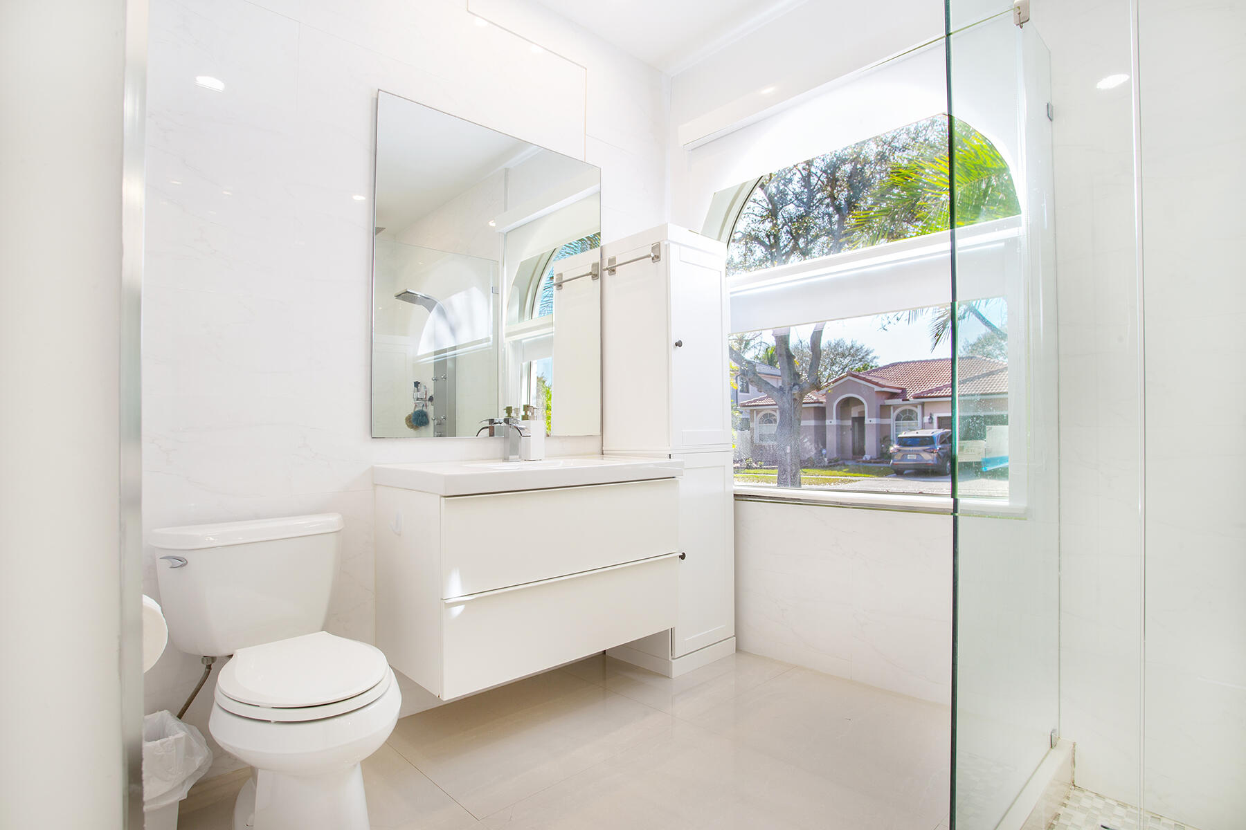 PEMBROKE FALLS - PHASE 1 - Residential Lease